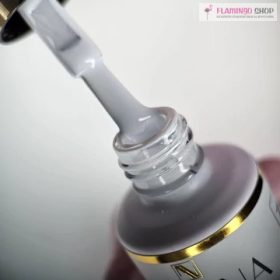 Nailvana Iconic 001