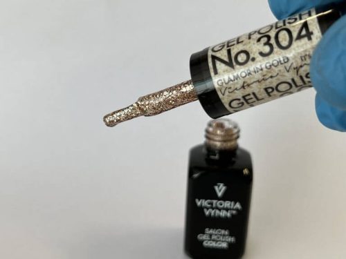 Victoria Vynn – Gel Polish – 304 – Glamor in gold